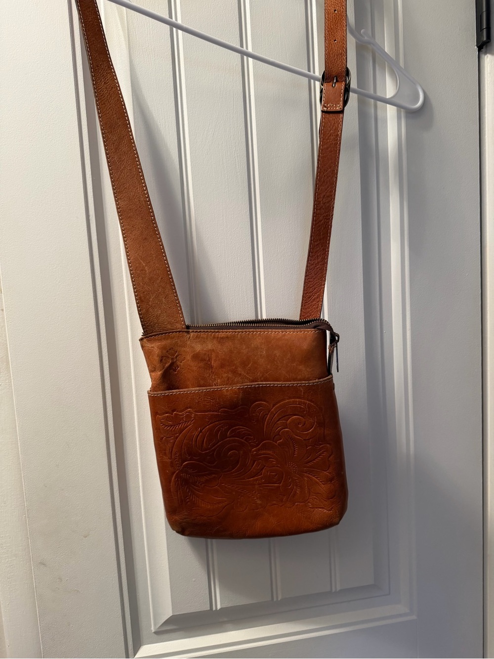 Patricia Nash Classic Brown Leather Crossbody Bag tooled